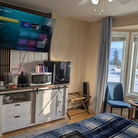 Salish B&B And Spa West Kelowna Ngoại thất bức ảnh