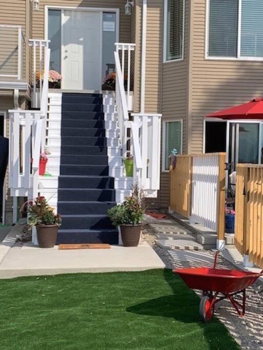 Salish B&B And Spa West Kelowna Ngoại thất bức ảnh
