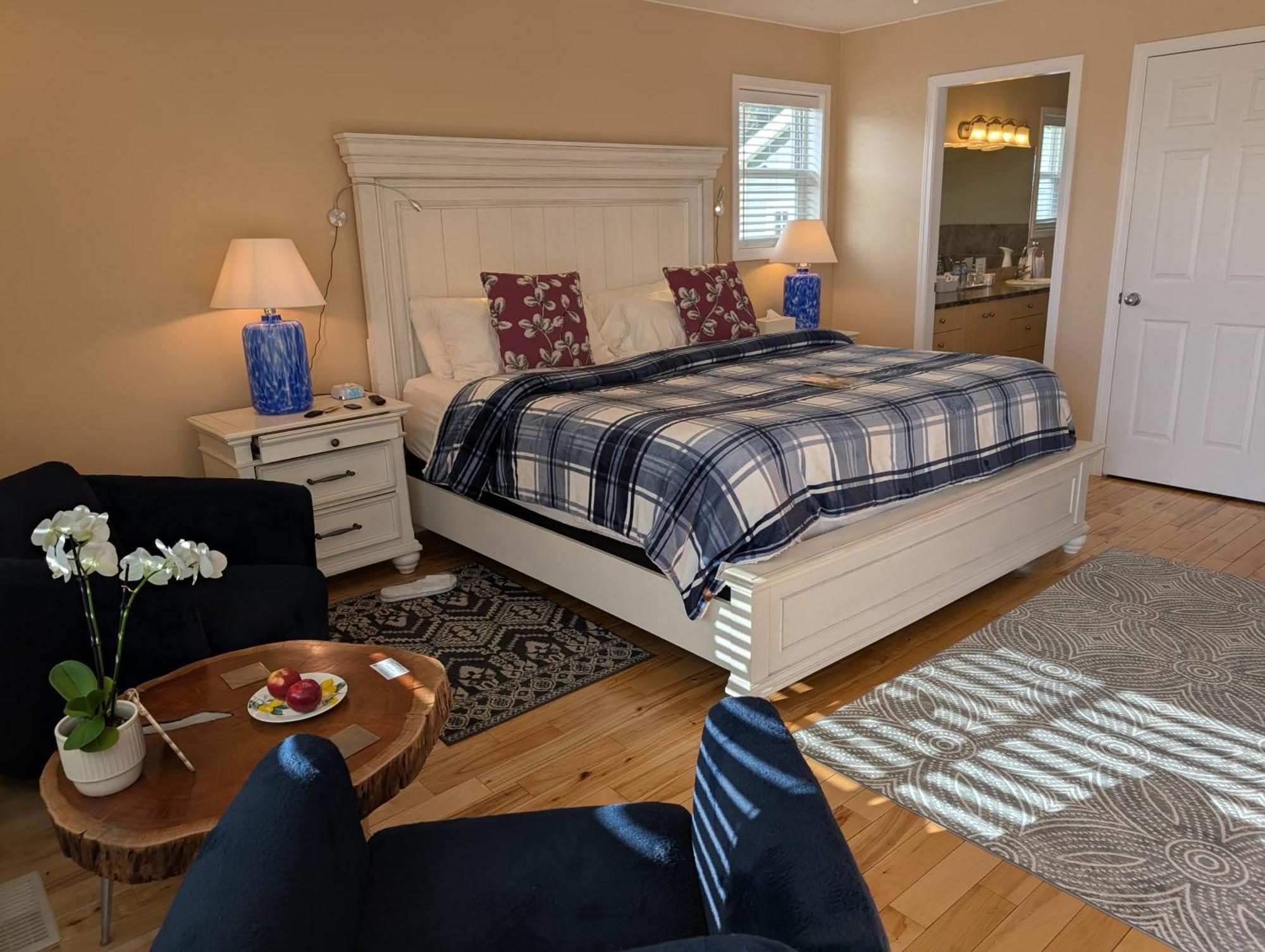 Salish B&B And Spa West Kelowna Ngoại thất bức ảnh